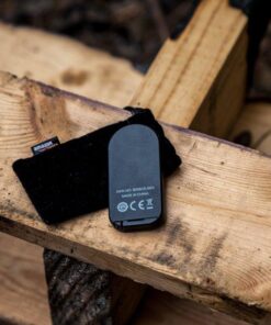 Amazon Basics Wireless Remote Control for Specific Canon Digital SLR Cameras, Black, 0.28" x 1.10" x 3.36" 48 61anaNMZqFL