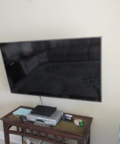 VideoSecu Tilt Swivel TV Wall Mount 32"- 70" LCD LED Plasma TV with VESA 200x200,400x400,up to 600x400 mm, Full Motion Articulating Dual Arm Mount Fits up to 24" Studs MW365B2H C20 49 61aqpN791XL