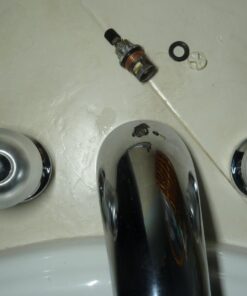 KOHLER GENUINE PART GP77006-RP CERAMIC VALVE, Bronze 41 61aucHMrRwL