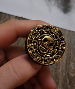 MASTER USA - COIN - Coin Necklace, Antique Gold Alloy Metal Medallion, Includes Black Nylon Neck Cord, Perfect for Cosplay, Pirates, Caribbean, Aztec, Skull, Fantasy - COIN, Small 20 61axWUb9ePL