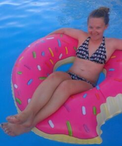 BigMouth Inc. Giant Pool Float Strawberry Frosted 35 61bCq5TbpQL