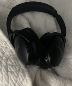 Bose QuietComfort 45 Wireless Bluetooth Noise Cancelling Headphones, Over-Ear Headphones with Microphone, Personalized Noise Cancellation and Sound, Triple Black 32 61bFeaLOrpL