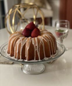 Magic Line Creme Bouquet Flavoring Oil for Baking - Replaces Vanilla Flavor Extracts (32 Ounces) 32 Fl Oz (Pack of 1) 26 61bQq4HjUYL