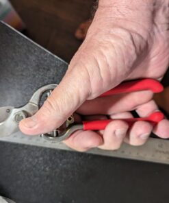 Alternative view of Corona BP 3180D Forged Classic Bypass Pruner with 1 Inch Cutting Capacity, 1", Red Size of cut 1"