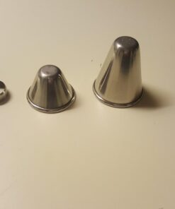 Nuvantee Cocktail Shaker Set,24 oz Martini & Drink Mixer w/ Built in Strainer, Measuring Jigger, Home Bartending Kit, Stainless Steel Martini Shaker 33 61bjQ4yfQRL