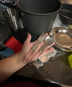 Odoland 22pcs Camping Cookware Mess Kit, Large Size Hanging Pot Pan Kettle with Base Cook Set for 4, Cups Dishes Forks Spoons Kit for Outdoor Camping Hiking Picnic 40 61bjXUfCnL