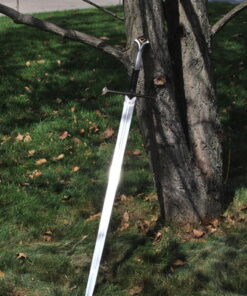 United Cutlery King Elendil's Narsil Sword | Licensed Lord of the Rings Movie Replica | 24K Gold Plated Fittings | Certificate of Authenticity 19 61c6ebLvu4L