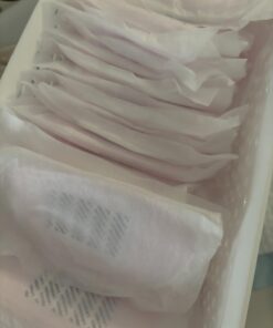 Lansinoh Stay Dry Disposable Nursing Pads, Soft and Super Absorbent Breast Pads, Breastfeeding Essentials for Moms, 200 Count 200 Count (Pack of 1) 25 61cPeIuPZFL