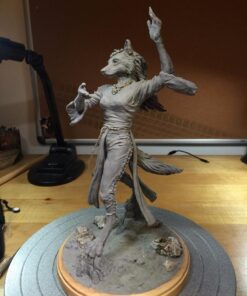 Super Sculpey Medium Gray, Premium, Non Toxic, Medium firmness, Sculpting Modeling Polymer clay, Oven Bake Clay, 1 pound bar. Great for all advanced sculptors, model makers and movie studios Multicolor 39 61crV0rdzuL