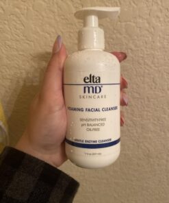 EltaMD Foaming Facial Cleanser, Foaming Face Wash for Oily Skin, Gently Cleanses and Helps Remove Oil and Dead Skin Cells, Daily Face Wash for Morning and Night Use, For All Skin Types, 2.7 oz Pump 7 Fl Oz (Pack of 1) 32 61diDP9bvdL