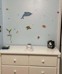 RoomMates RMK1851SCS Adventures Under The Sea Peel and Stick Wall Decals 33 61e4X6il2L