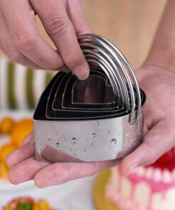 HUINF Cookie Cutter Set, Stainless Steel 5 Pieces Heart Biscuit Cutters with Handle,Professional Heart-Shaped Pastry Cutters for Pastries Doughs Doughnuts 7 61eHn91z zL