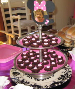 Wilton Bite-Size Brownie Squares Silicone Mold, 24-Cavity MINI Brown 34 61eRiNA2vBL