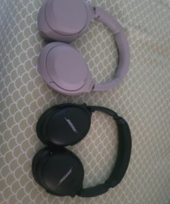 Bose QuietComfort 45 Wireless Bluetooth Noise Cancelling Headphones, Over-Ear Headphones with Microphone, Personalized Noise Cancellation and Sound, Triple Black 29 61efocV6OkL