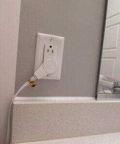 Maximm Cable 3 Ft 360° Rotating Flat Plug Extension Cord/Wire, 16 AWG Multi 3 Outlet Extension Wire, 3 Prong Grounded Wire - White - UL Certified 3 Feet 43 61fHOkna yL