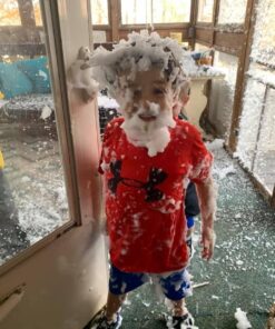 Froggy's Flakes Snow Machine Fluid, Extra Dry Formula Snow Fluid with 30 Feet Float/Drop, 1 Gallon 18 61geRnXCJWL