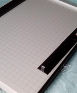 Dahle 15e Vantage Paper Trimmer, 15" Cut Length, 15 Sheet, Automatic Clamp, Adjustable Guide, Metal Base with 1/2" Gridlines, Guillotine Paper Cutter Cut Length: 15" 34 61gggO8s1L