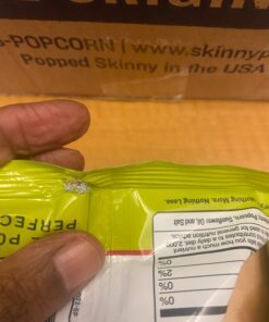 SkinnyPop Original Popcorn, Individual Snack Size Bags, Skinny Pop, Healthy Popcorn Snacks, Gluten Free, 0.65 Ounce (Pack of 30) 0.65 Ounce (Pack of 30) 41 61glyC45Q3L
