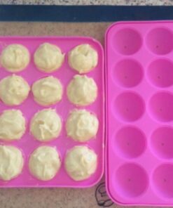 Junxave BPA Free Cake Pop Mold Set, Lollipop Silicone Molds, Cake Pop Trays with Stand Holder 100 Sticks Treat Bags 23 61hEq6i6fL