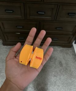 Smith's CCKS 2-Step Knife Sharpener - Yellow - 2-Step Preset Coarse & Fine Slots - Outdoor Handheld Knife Sharpener - Fishing, Hunting, Fillet, Pocket Knives - Compact Plastic Portable Keychain Tool 27 61hNdAOQGyL