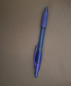 BIC Gel-ocity Quick Dry Blue Gel Pens, Medium Point (0.7mm), 12-Count Pack, Retractable Gel Pens With Comfortable Full Grip 12 Count (Pack of 1) 26 61haiwVVtRL