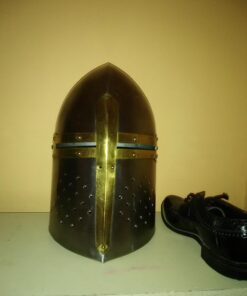 Deco 79 Metal Medieval Knight Crusader Helmet, 9" x 9" x 13", Silver 9" x 9" x 13" 33 61i8k7b2kUL