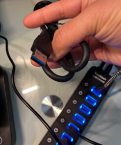 vantisan Powered USB 3.0 hub, 11-Port USB Hub Splitter Extension 7 USB 3.0 Data Ports + 4 Smart Charging Ports with Separate LED On/Off Switches and 12V/3A Power Adapter for USB Devices. black 48 61iWhCl2uPL