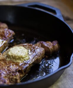 Lodge 10.25 Inch Cast Iron Pre-Seasoned Skillet – Signature Teardrop Handle - Use in the Oven, on the Stove, on the Grill, or Over a Campfire, Black 62 61jB6jgVI L