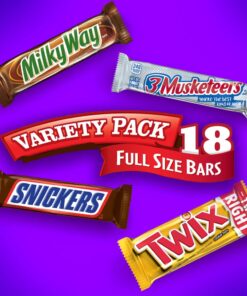 Mars SNICKERS, TWIX, 3 MUSKETEERS & MILKY WAY Full Size Christmas Candy Chocolate Bar Variety Box, 18 ct Bulk Candy 18 Count (Pack of 1) 25 61jk6gLuhUL