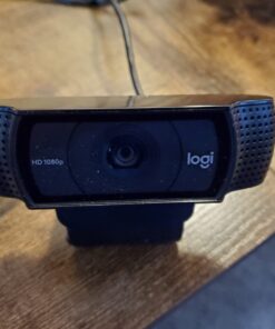 Logitech C920x HD Pro Webcam, Full HD 1080p/30fps Video Calling, Clear Stereo Audio, HD Light Correction, Works with Skype, Zoom, FaceTime, Hangouts, PC/Mac/Laptop/Macbook/Tablet - Black 46 61jv2RVMLaL