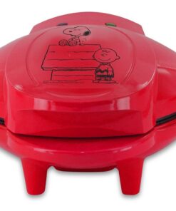 Alternative view of Smart Planet WM‐6S Peanuts Snoopy and Charlie Brown Waffle Maker, Red