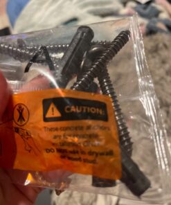 TV Wall Mount Full Motion Articulating Swivel Extension for Most 26-65 Inch Flat Curved TVs with Max VESA 400x400mm up to 88lbs, Wall Mount TV Bracket fits 12,16 inch Wood Stud by Pipishell 51 61k3uiNplTL