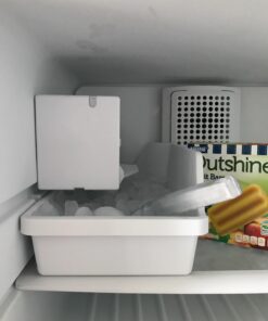 Rubbermaid Commercial Products Plastic Utility Ice Scooper, 6-ounce, Clear, Dishwasher Safe Kitchen Scoop for Weddings/Bar/Ice Bucket/Kitchen/Popcorn 31 61k88KgudsL