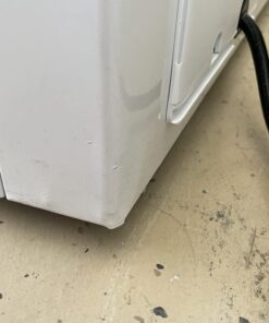 Midea MRC04M3AWW, White 3.5 cu. ft. Mini Freezer, Cubic Feet 3.5 Cubic Feet 62 61kLdKoUTtL