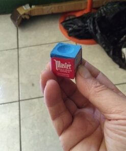 Master Billiard/Pool Cue Chalk Box, 12 Cubes Blue 21 61lMw3LEDL