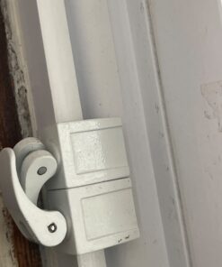 Prime-Line U 9809 Sliding Window Lock for Vinyl Windows – Easy Installation to Keep Windows Securely Closed – Diecast Construction, White (2 Pack) 1/2 in. 35 61lcyN5p5aL