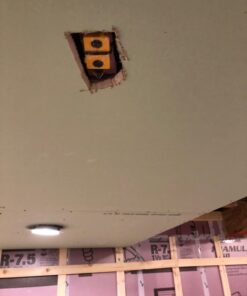 Calculated Industries 8105 Blind Mark Drywall Electrical Box Locator Tool – Powerful Rare-Earth Magnetic Targets (3) and Locator Kit 3 Targets + Case 54 61lgsGOSAEL