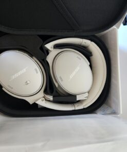 NEW Bose QuietComfort Wireless Noise Cancelling Headphones, Bluetooth Over Ear Headphones with Up To 24 Hours of Battery Life, White Smoke 41 61lpGH5uwL