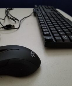 Wired Keyboard and Mouse Combo, Gofreetech Full-Size Keyboard and Mouse Combo with Optical 3 Button Mouse, USB Plug-and-Play, Compatible with Desktop, Laptop, Notebook, PC Windows 34 61m2WjhSRzL