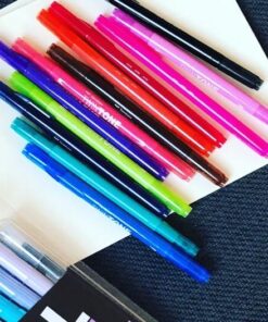 Tombow 61500 Twintone Marker Set, Bright, 12-Pack. Double-Sided Markers for Bold and Precise Writing 55 61m4slO9cTL
