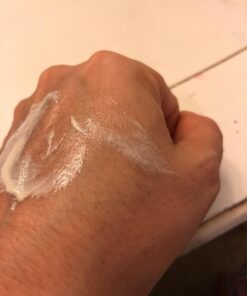 Weleda Skin Food Original Ultra-Rich Body Cream 2.5 Fluid Ounce, Plant Rich Hydrating Moisturizer with Pansy, Chamomile and Calendula 2.5 Fl Oz (Pack of 1) 37 61m9p7lwMkL