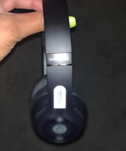 Beats Solo3 Wireless On-Ear Headphones - Apple W1 Headphone Chip, Class 1 Bluetooth, 40 Hours of Listening Time - Matte Black (Previous Model) 38 61mi8RIABdL