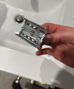 VIKINGS BLADE The Chieftain Safety Razor + 5 Swedish Platinum Super Blades + Carry Case Chromium Silver 34 61mzfL84OWL