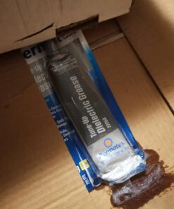 Permatex 22058 Dielectric Tune-Up Grease, 3oz. - High Performance Dielectric Grease Used To Protect Terminals, Spark Plugs, Wiring And Other Electrical Connections Against Salt, Dirt, And Corrosion Pack of 1 3 oz. 17 61n6giEPdsL