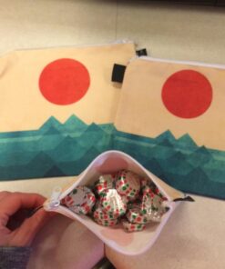 Artovida Artists Collective Lunch Baggies | Snack and Sandwich Bags with Zipper - Improved Dual Layer Design by Budi Kwan (Indonesia) The Ocean, the Sea, the Wave Budi Kwan - The Ocean - Baggie 33 61nKi40nb0L