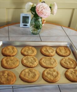 Nordic Ware Natural Aluminum Commercial Baker's Half Sheet 42 61nRGV5pm4L