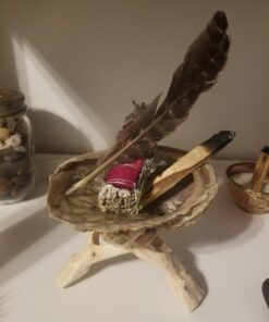 Tomoko White Sage Smudge Kit - 3 White Sage with Rose and Lavender, 2 Palo Santo, Abalone Shell, Wooden Tripod Stand & Feather! Healing, Purifying, Meditating, Incense & Cleansing Super 30 61nYP ctvL