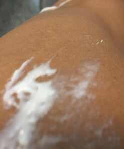 Slim & Tone Anti Cellulite Cream Firming Lotion Botanical Defense Skin Tightening Reduce Sagging Loose Skin Dimples Buttocks Legs Stomach Plus Exclusive Diet and Recipe Guide FREE 30 61nYXN2AgoL