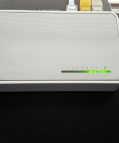 TP-Link 8 Port 10/100Mbps Fast Ethernet Switch , Desktop Ethernet Splitter , Ethernet Hub , Plug and Play , Fanless Quiet , Desktop Design , Green Technology , Unmanaged (TL-SF1008D), White 16 61naiE5tCJL