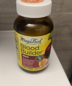 MegaFood Blood Builder - Iron Supplement Clinically Shown to Increase Iron Levels without Side Effects - Iron Supplement for Women with Vitamin C, Vitamin B12 and Folic Acid - Vegan - 90 Tabs 90 Count (Pack of 1) Standard Packaging 31 61oeWC0Sg9L